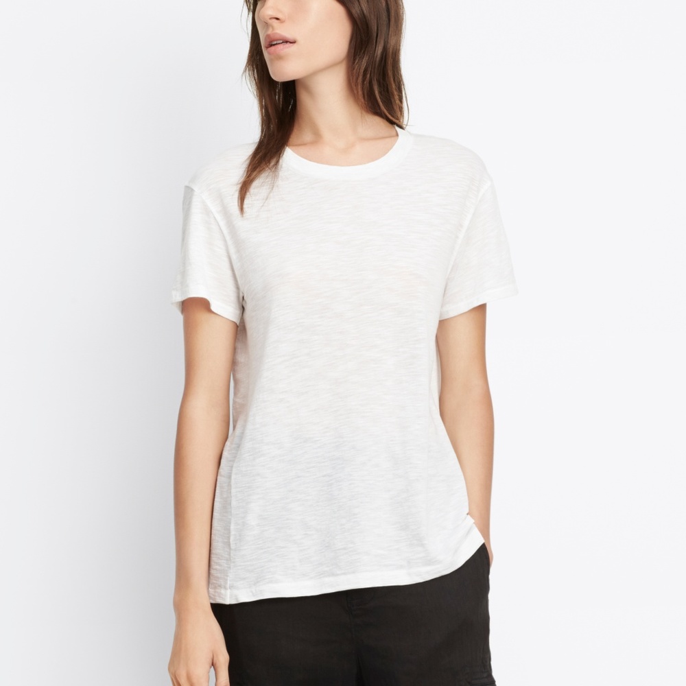 NWT Vince Swing Tee in White. Size Small